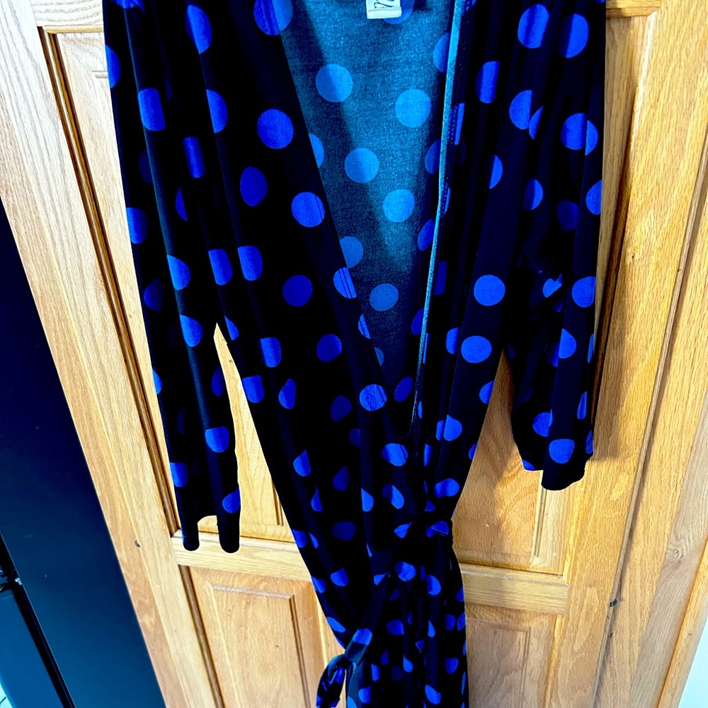 - Emma & Michelle wrap dress with blue polka dots